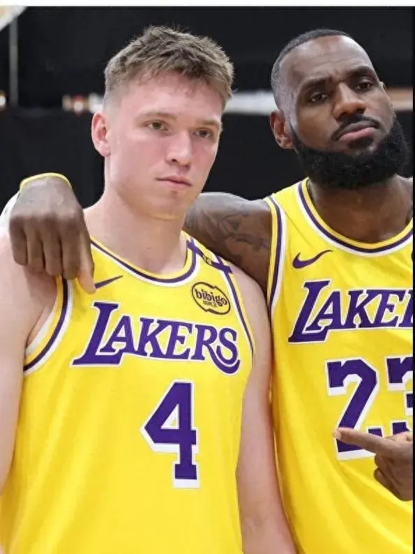 od体育网页版-独行侠大胜湖人,小乔丹砍下三双