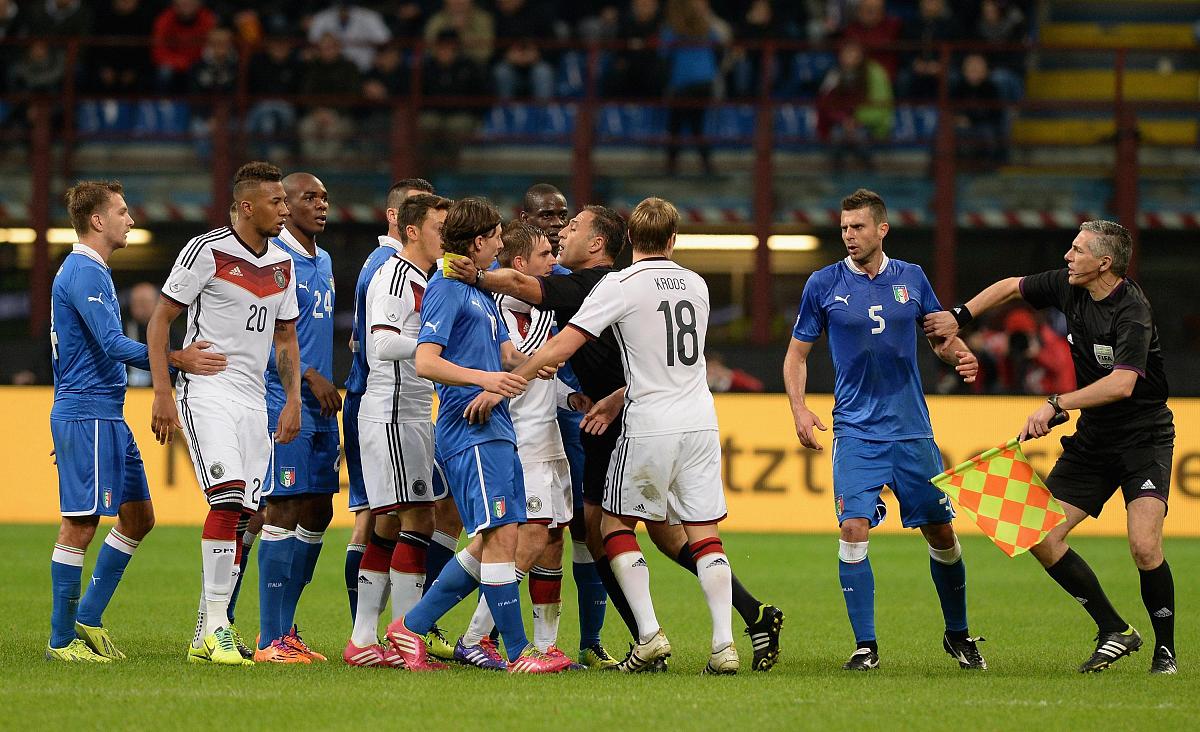 od体育官网入口-米兰德比战火爆，AC米兰险胜国际米兰的简单介绍