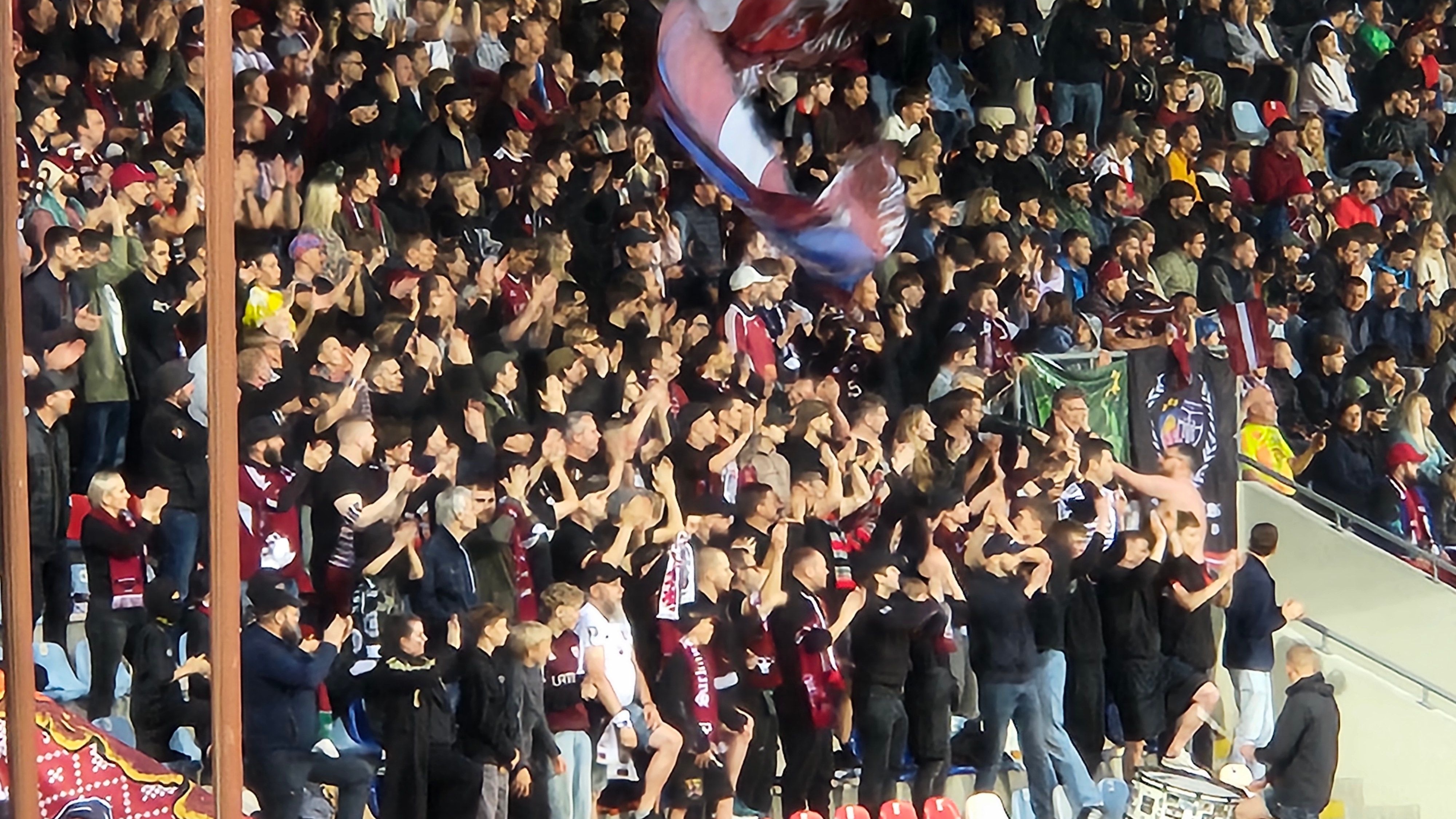 od体育app-包含世界联赛战况扑朔迷离,悬念不断的词条