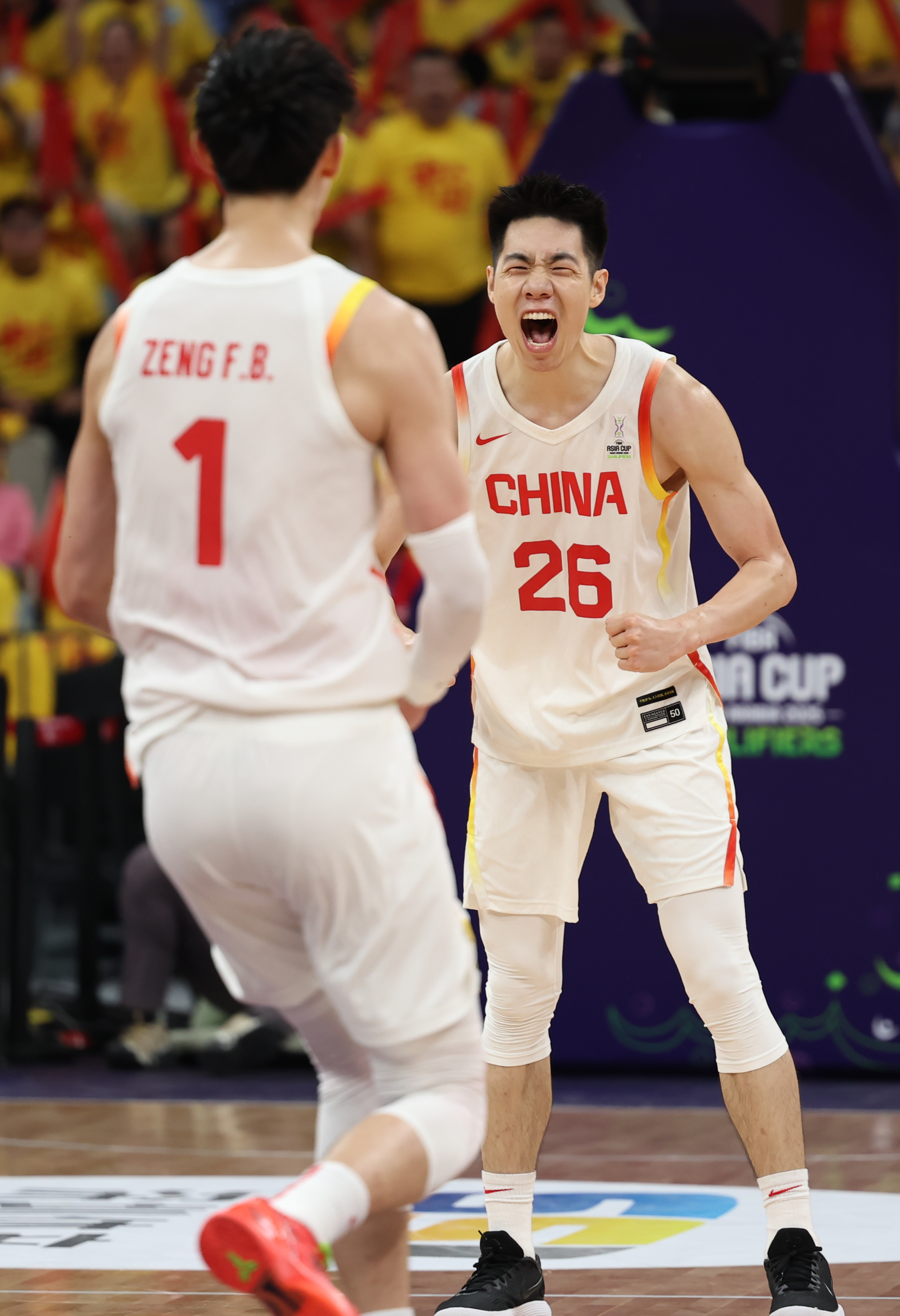 包含比赛中球队得分领先，轻松取胜的词条