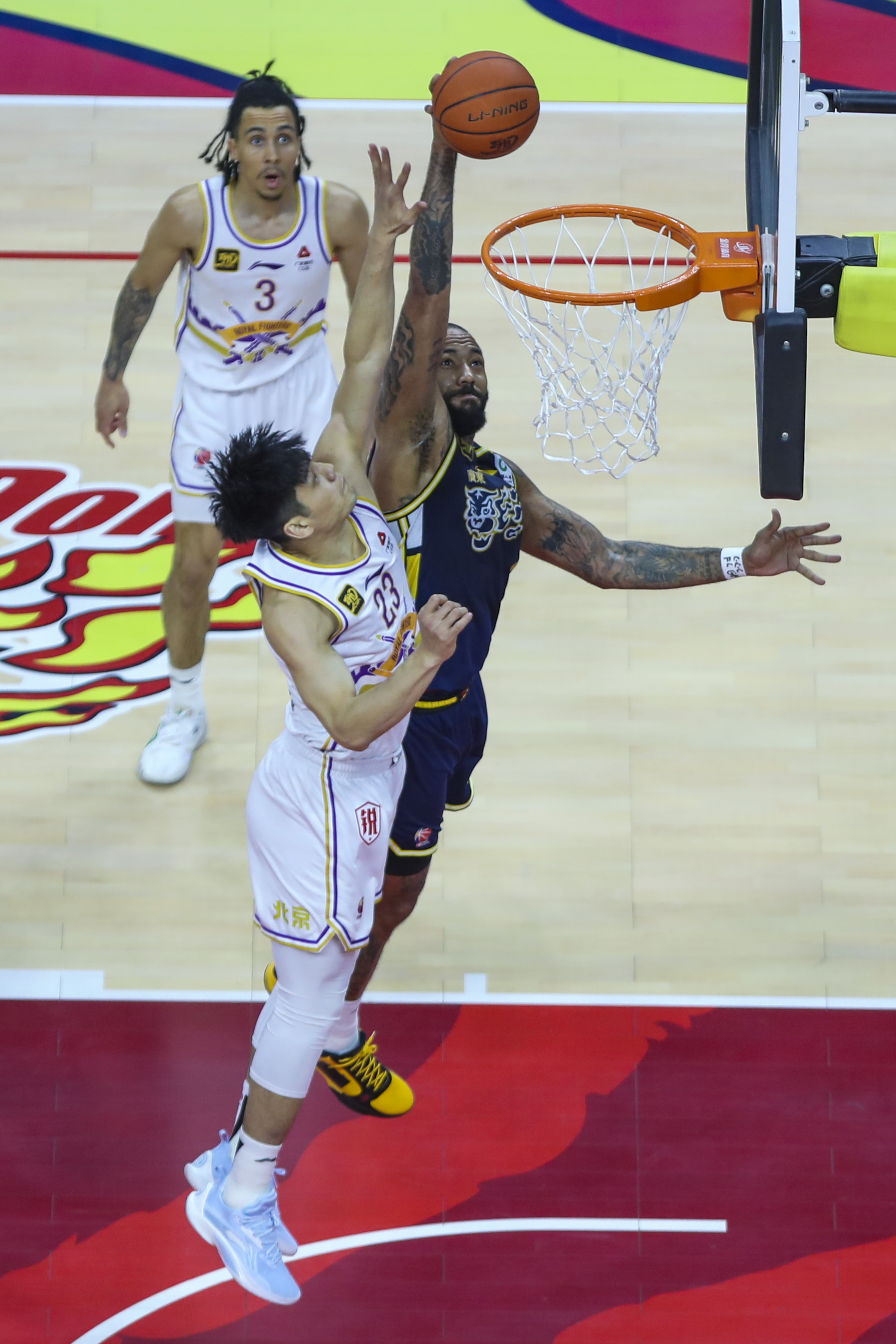 od体育活动-紧张对决结出胜负，球员个个斗志昂扬