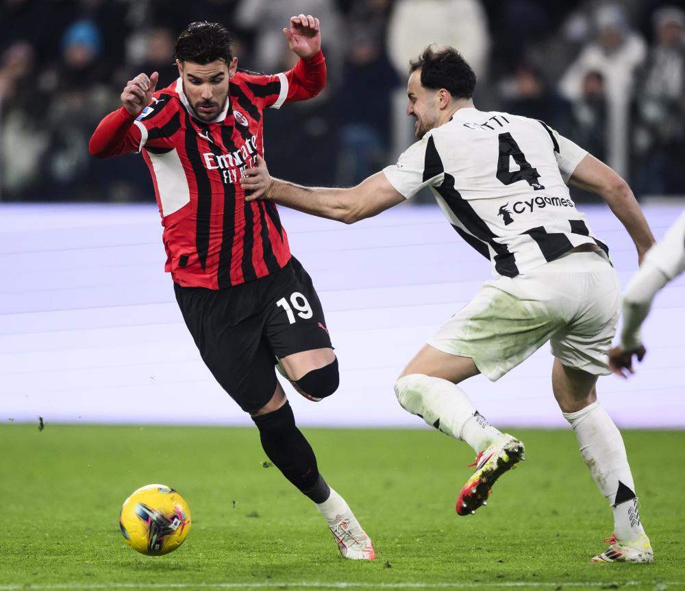 od体育平台-尤文图斯再度击败AC米兰,卫冕意大利超级杯冠军