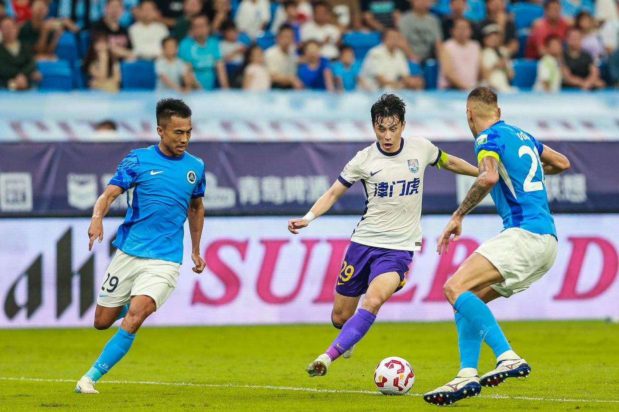 od体育注册-深圳上港客场大胜天津泰达，取得关键三分的简单介绍